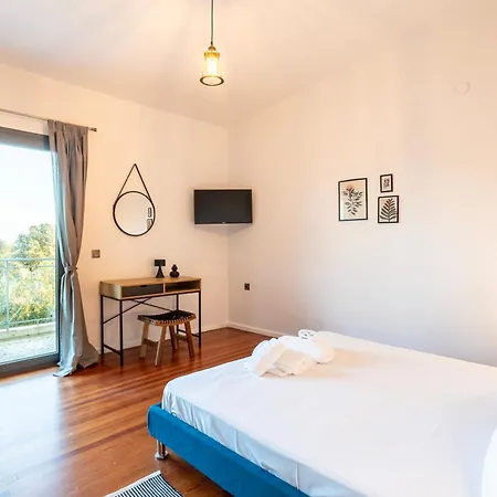Myrtia Olive Hideaway - Rustic Retreat With Private Garden * Agios Ilias (Elis)