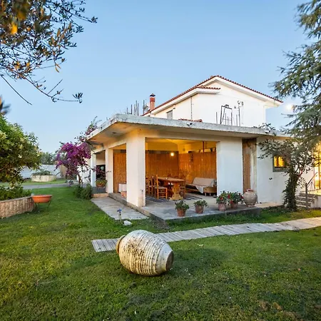 Myrtia Olive Hideaway - Rustic Retreat With Private Garden * Agios Ilias (Elis)